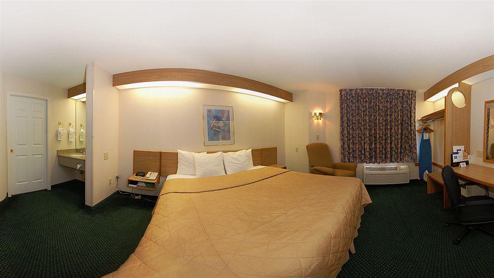 Sleep Inn&Suites Near Ft. Bragg Spring Lake Esterno foto